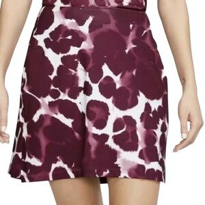 NIKE | Women’s Maroon and White Abstract Floral Victory Skort size Medium